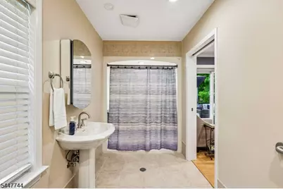 26 Westland Rd, Verona, NJ 07044 - Photo 18