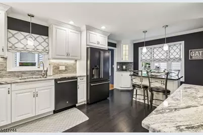 26 Westland Rd, Verona, NJ 07044 - Photo 8