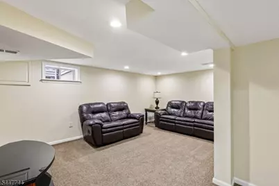 26 Westland Rd, Verona, NJ 07044 - Photo 30