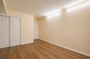 201 Edison Glen Terrace, Edison, NJ 08837 - Photo 14