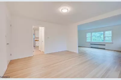 50 Forest Ave, Franklin Township, NJ 08540 - Photo 4