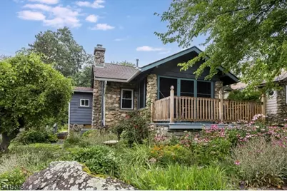 17 Ridge Rd, Stanhope, NJ 07874 - Photo 2