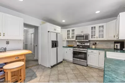 6 Deerfield Rd, New Providence, NJ 07974 - Photo 10