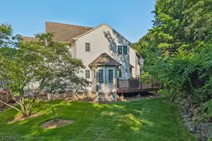 1070 Smith Manor Blvd, West Orange Township, NJ 07052 - Photo 40