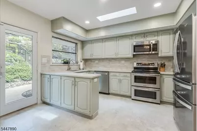 706 W Shore Trl, Sparta Township, NJ 07871 - Photo 4
