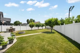 1241 Gurd Ave, Hillside, NJ 07205 - Photo 22