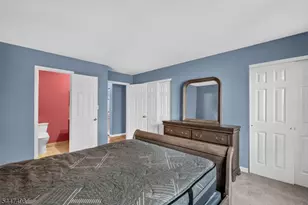 352 Cotswold Pl, Franklin Township, NJ 08873 - Photo 16