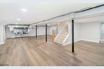 735 Vernon Ave, Kenilworth, NJ 07033 - Photo 42
