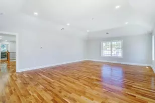 735 Vernon Ave, Kenilworth, NJ 07033 - Photo 22