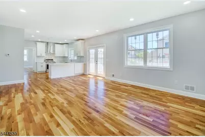 735 Vernon Ave, Kenilworth, NJ 07033 - Photo 18