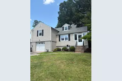 41 Beechwood Rd, Florham Park, NJ 07932 - Photo 1