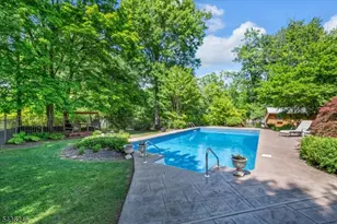 1097 Cambridge Ln, Bridgewater, NJ 08807 - Photo 36