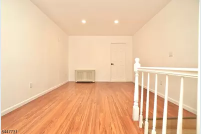 210 Sanford Ave Unit #2, Kearny, NJ 07032 - Photo 4