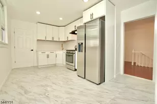 210 Sanford Ave Unit, Kearny, NJ 07032 - Photo 6
