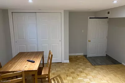 506 E Price St #1, Linden, NJ 07036 - Photo 10