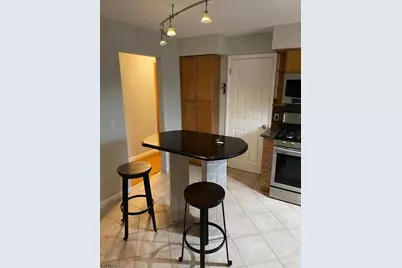 506 E Price St #1, Linden, NJ 07036 - Photo 4
