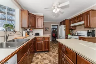40 Sergeantsville Rd, Raritan Township, NJ 08822 - Photo 32