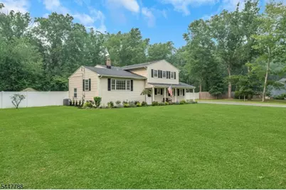 165 Greenwood Dr, Long Hill Township, NJ 07946 - Photo 46