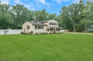 165 Greenwood Dr, Long Hill Township, NJ 07946 - Photo 46