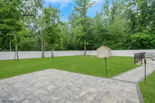 165 Greenwood Dr, Long Hill Township, NJ 07946 - Photo 38