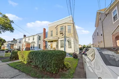 322 Hickory St, Kearny, NJ 07032 - Photo 2