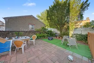 322 Hickory St, Kearny, NJ 07032 - Photo 16