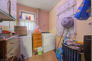 322 Hickory St, Kearny, NJ 07032 - Photo 14