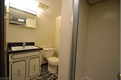 8 Witherspoon St, Nutley, NJ 07110 - Photo 28
