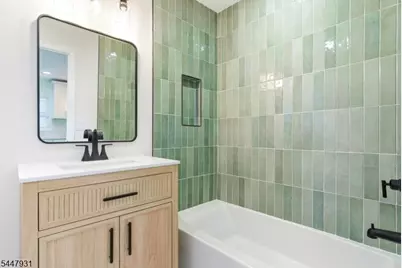 475 Burnside St, City Of Orange Twp., NJ 07050 - Photo 18