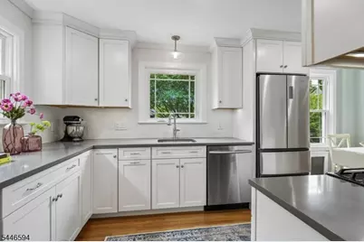 60 Haines Dr, Bloomfield, NJ 07003 - Photo 16