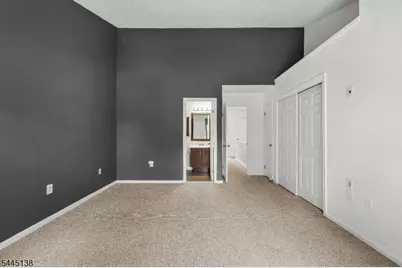 21 Balboa Ln, Franklin Township, NJ 08823 - Photo 10