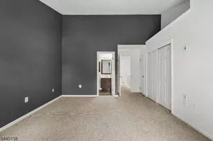 21 Balboa Ln, Franklin Township, NJ 08823 - Photo 10