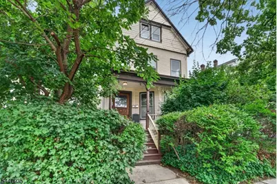 81 Louis St, New Brunswick, NJ 08901 - Photo 38