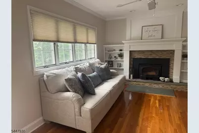 37 Brookdale Rd, Wayne, NJ 07470 - Photo 2