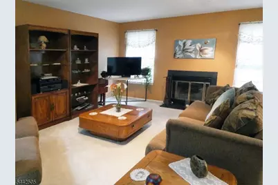 92 Stonehedge Court, Franklin Township, NJ 08873 - Photo 6