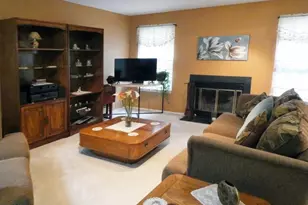 92 Stonehedge Ct, Franklin Township, NJ 08873 - Photo 6