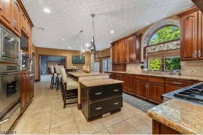 25 Wilshire Dr, Sparta Township, NJ 07871 - Photo 12