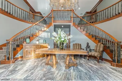 25 Wilshire Dr, Sparta Township, NJ 07871 - Photo 2