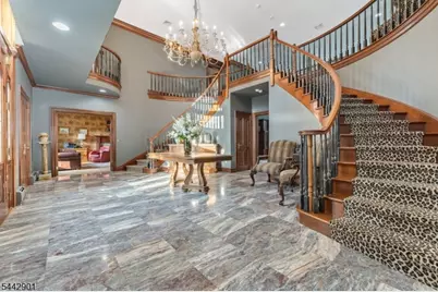 25 Wilshire Dr, Sparta Township, NJ 07871 - Photo 4