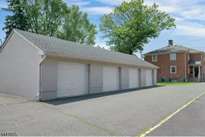 270D Main St #D, Millburn Twp., NJ 07041 - Photo 20