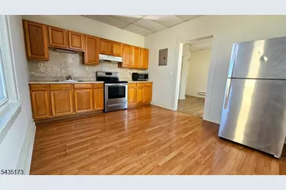 199 Main St #1, Hackettstown, NJ 07840 - Photo 2
