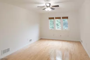 89 Continental Rd, Parsippany, NJ 07950 - Photo 2