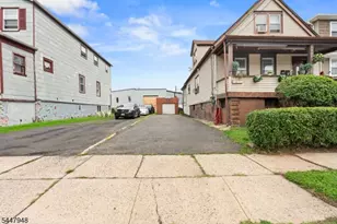 1522 Bower St, Linden, NJ 07036 - Photo 2