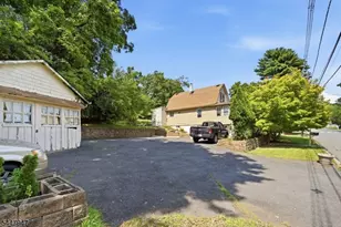 69 Linda Vista Ave, North Haledon, NJ 07508 - Photo 4