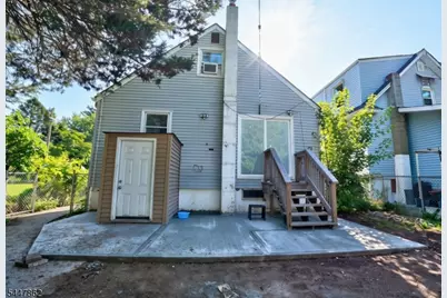 20 Suydam Ave, Edison, NJ 08817 - Photo 2