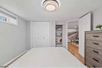 10 Dale Dr, Fairfield, NJ 07004 - Photo 12