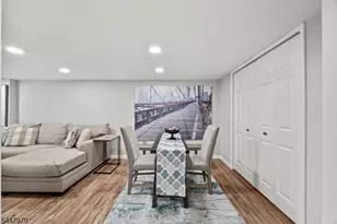 10 Dale Dr, Fairfield, NJ 07004 - Photo 20