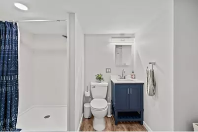 10 Dale Dr, Fairfield, NJ 07004 - Photo 10