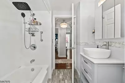 10 Dale Dr, Fairfield, NJ 07004 - Photo 32