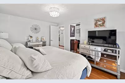 10 Dale Dr, Fairfield, NJ 07004 - Photo 36